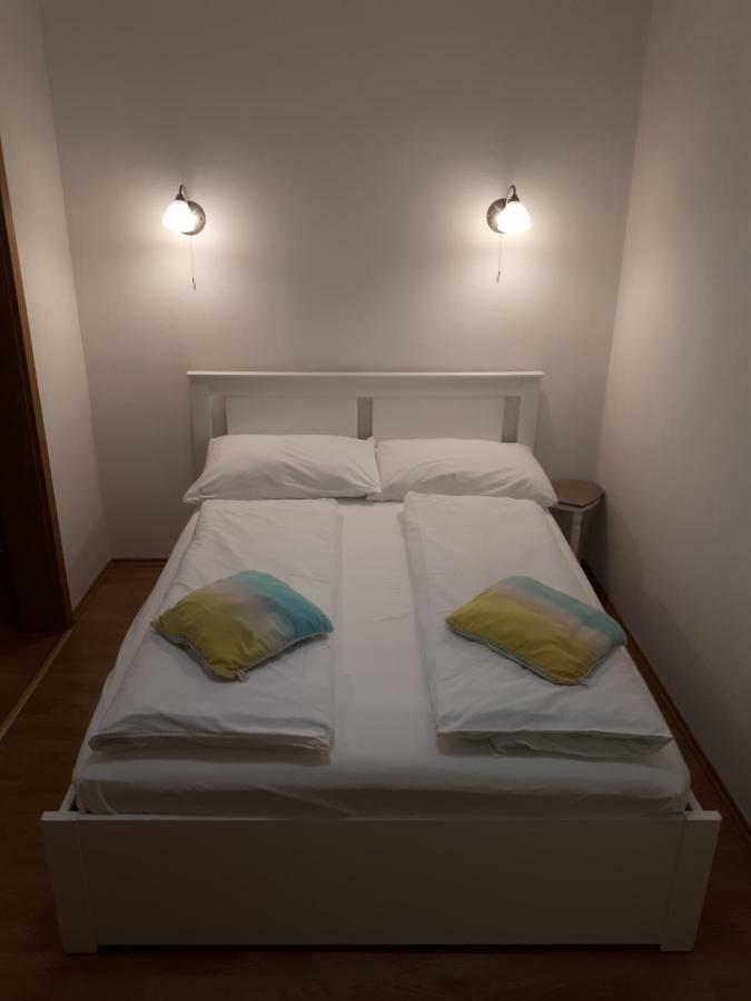 Viki * Makarska